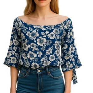 Streetwear Society Floral Print Off The Shoulder Top Blue White Flutter Sleeve S